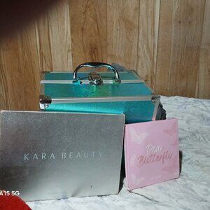 Butterfly makeup box and makeup palettes